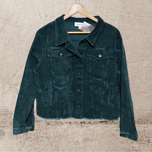 Green Cropped Jean Jacket with Classic Collar - Picture 1 of 4